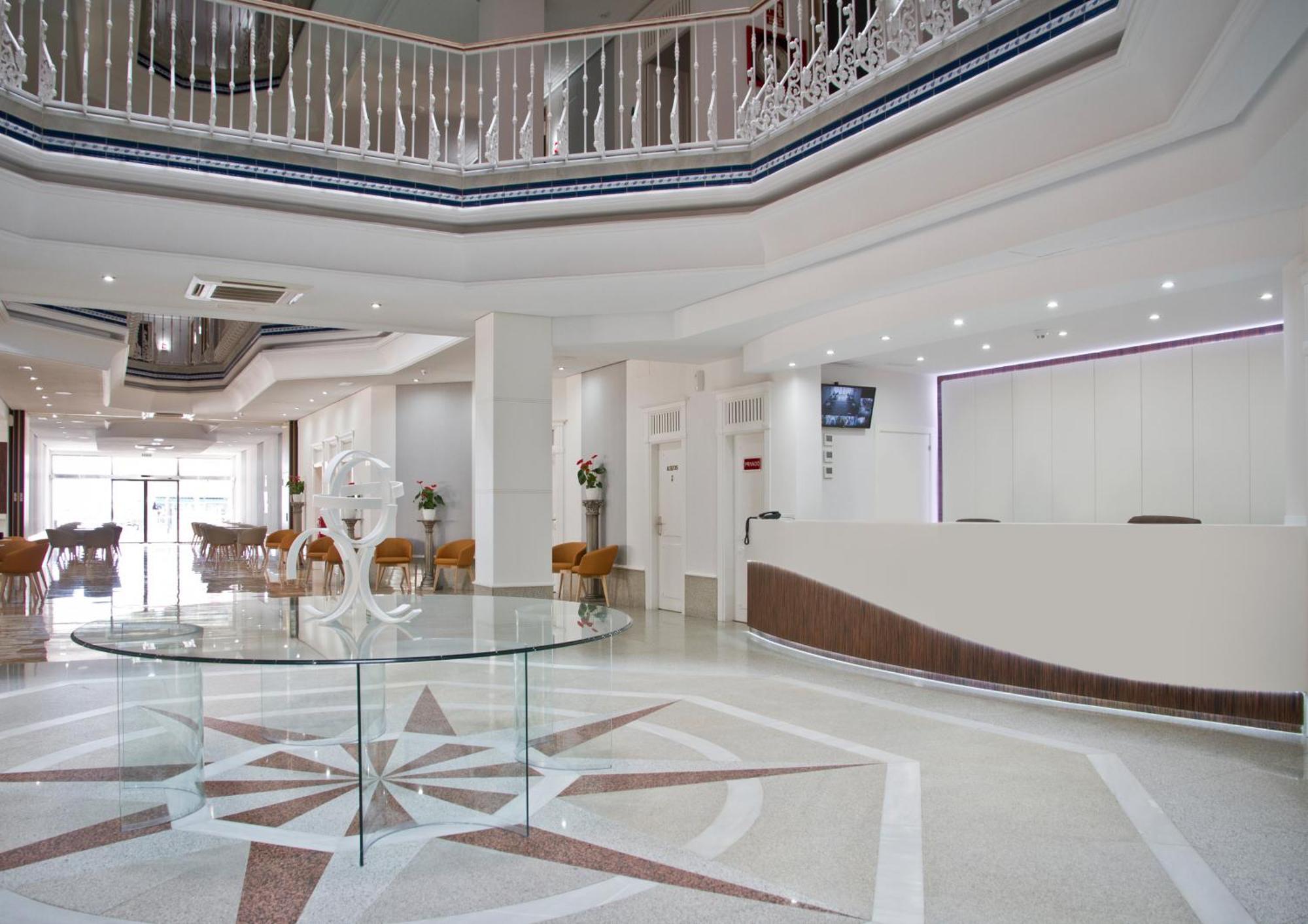 Hotel Los Delfines ลามังกา เดล มาร์เมนอร์ ภายนอก รูปภาพ